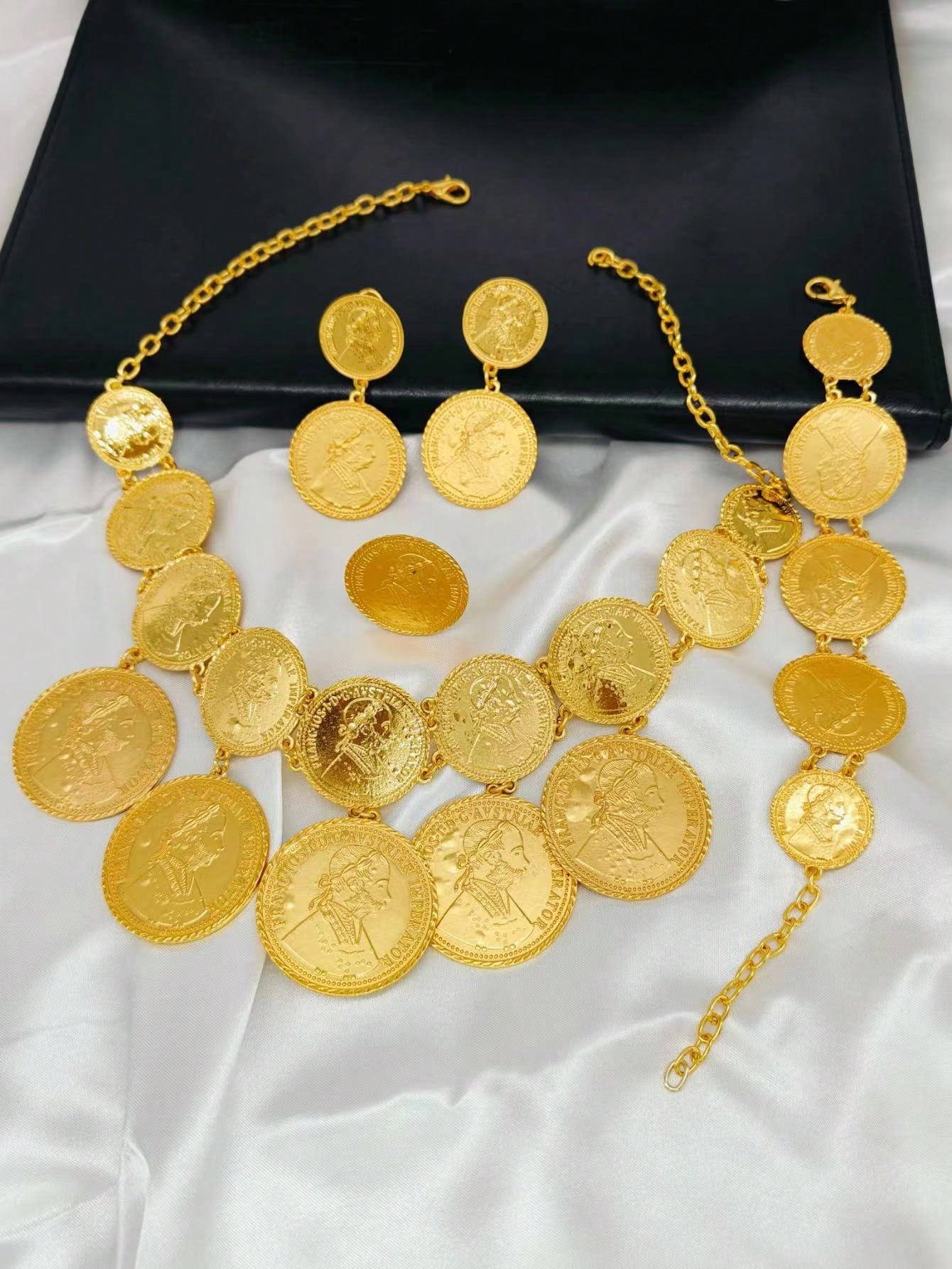 Trendy Nigerian Dubai Gold Col - Vintage Collectible Coins 评论和价格